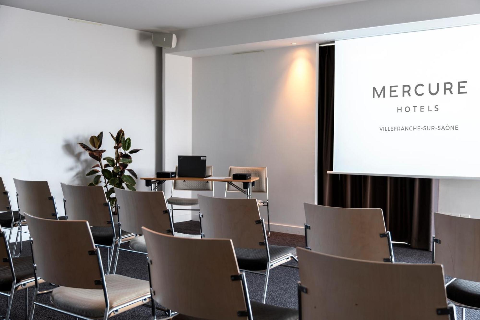 Mercure ヴィルフランシュ・シュル・ソーヌ エクステリア 写真